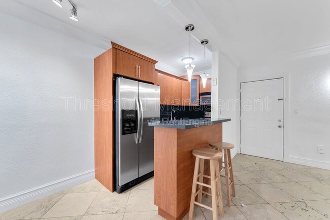 Photo - 150 SW 10th St Unidad 4