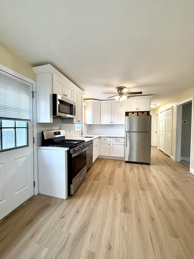 Photo - 343 Kelly Ave