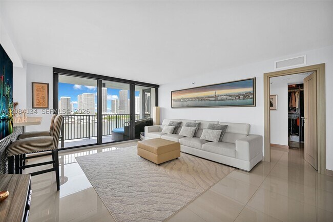 Photo - 801 N Venetian Dr Unit 1208