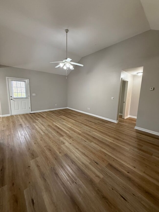 Photo - Beautiful House with Privacy