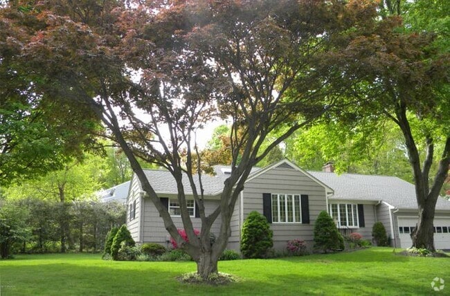 Building Photo - 40 Long Meadow Rd Rental