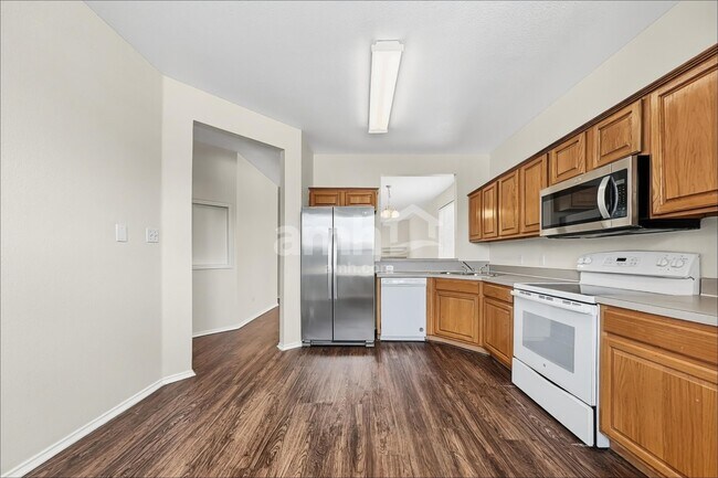 Photo - 8516 Rainy Lake Dr