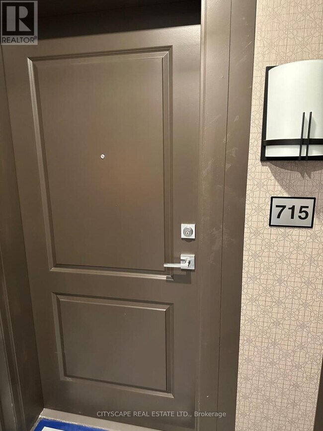 Photo - 460 Dundas St E Unit 715