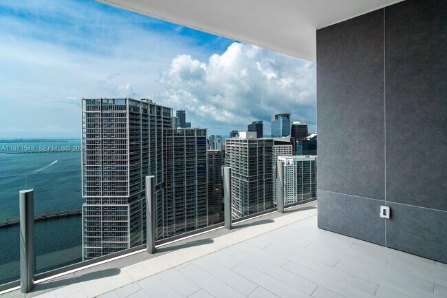 Photo - 300 Biscayne Blvd Way Unidad 5005