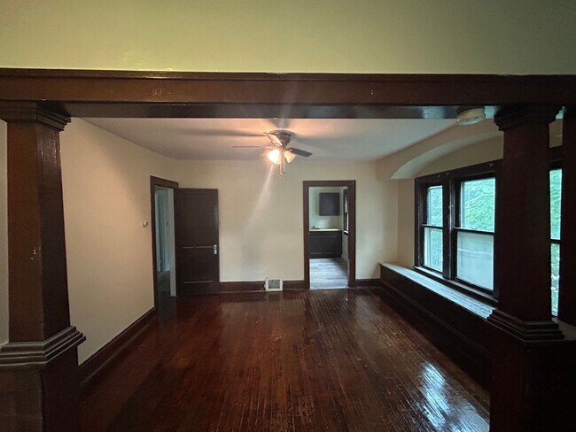 Photo - 13513 Benwood Ave Unit 13513 Benwood Ave #1