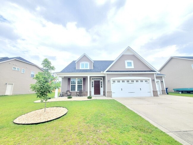 Photo - Gorgeous Home In Turnberry Subdivision