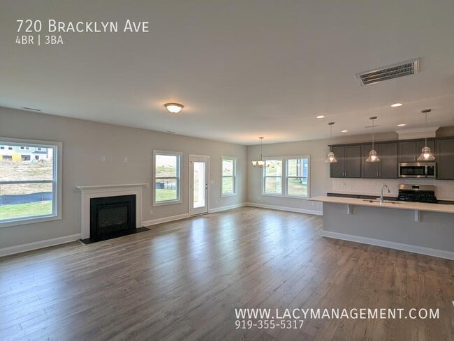 Photo - 720 Bracklyn Ave