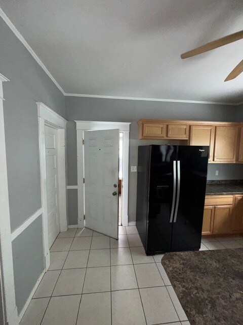 Photo - 1350 Davis Ave NW