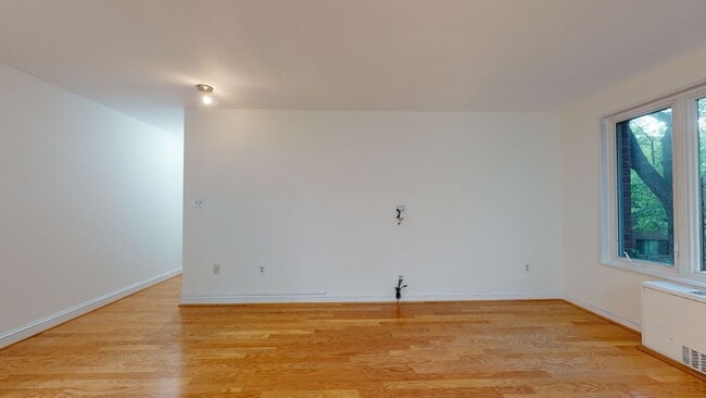 Photo - 2400 41st St NW