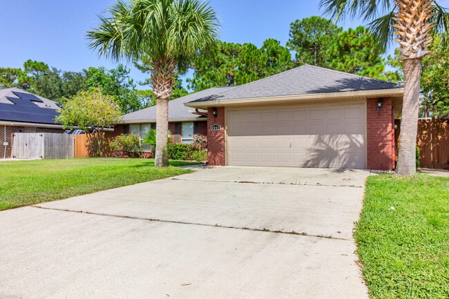 Photo - 1952 Bay Pine Cir