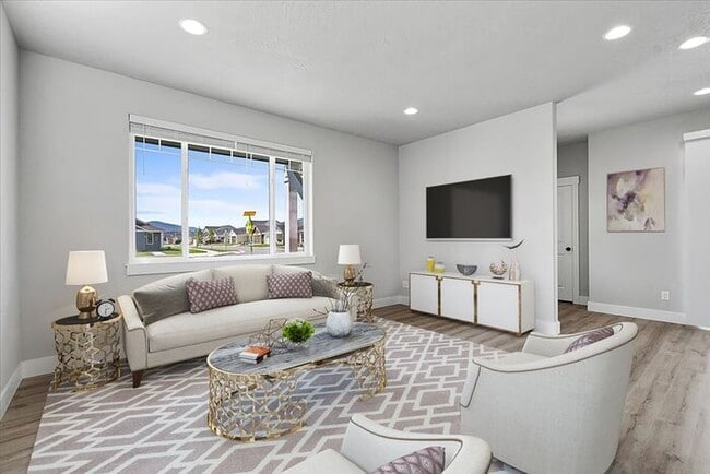 Photo - 5-bedroom, 3-bedroom single family home!