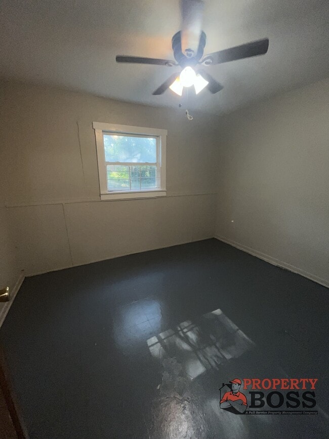 Photo - 4040 Fillmore St