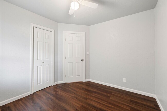 Photo - 4012 S Hudson Ave