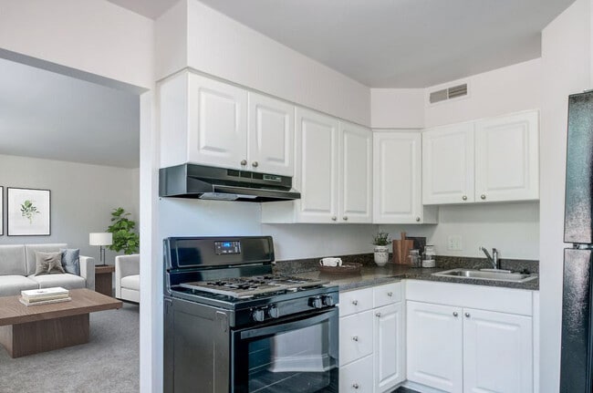 Photo - Melrose Station