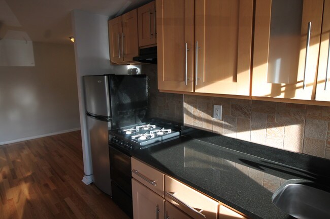 201.918.9573 - 39 Duncan Ave Unidad 6B