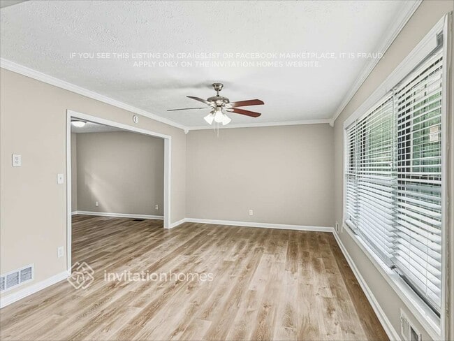 Photo - 2652 Williamsburg Dr
