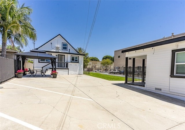 Photo - 6745 Newlin Ave