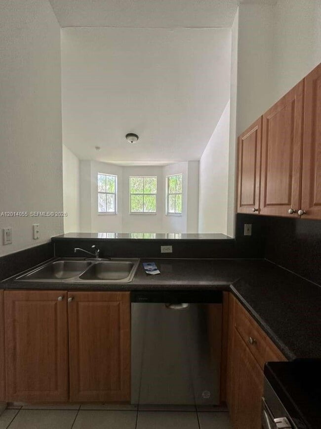 Photo - 2755 SE 16th Ave Unidad 200