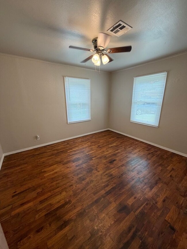 Photo - 4 Bedroom 2 Bath Home for Rent