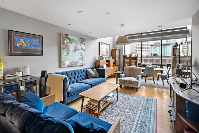 Photo - 45 Province St Condo Unit 909