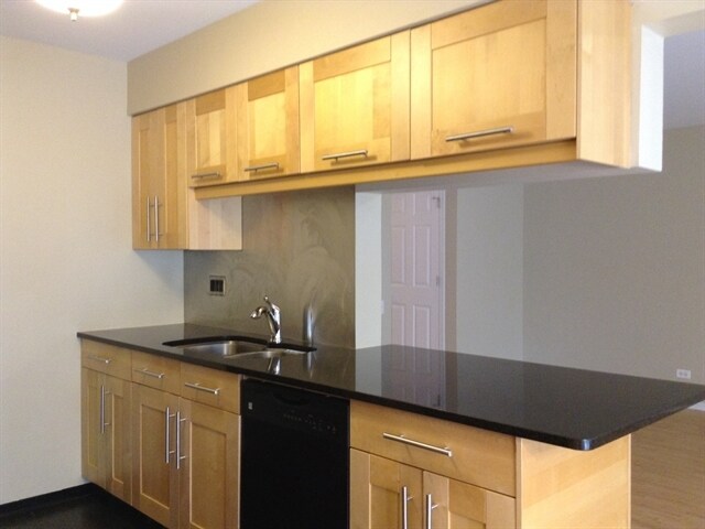 Photo - 205 Port Royal Cir