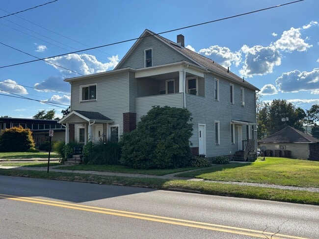Building Photo - 61 Columbia Ave Unit 101