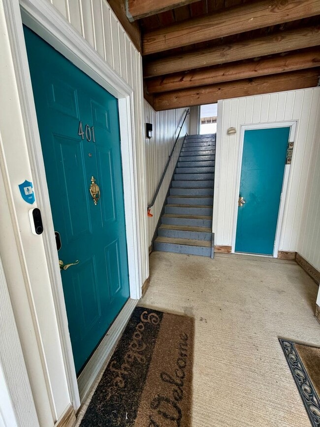 Photo - Welcome to Waters Edge Condos!