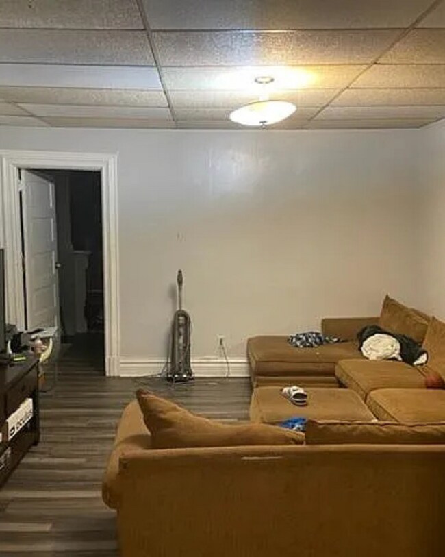 Photo - 3209 Niagara St Unit 2