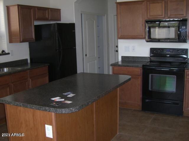 Photo - 73 W Castle Rock Rd