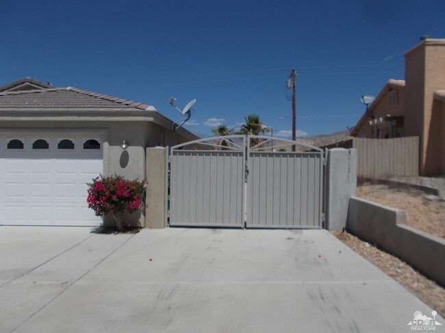 Photo - 9641 Vista Del Valle