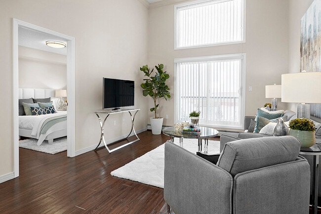 Photo - Elizabeth Gardens