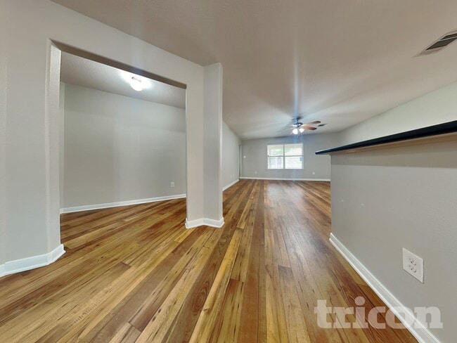 Photo - 4063 Pedernales River Ln