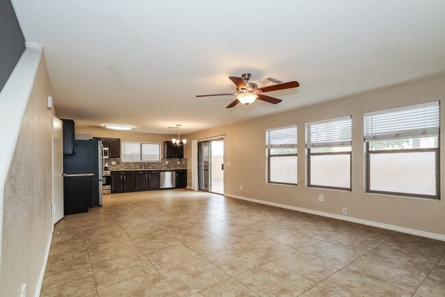 Photo - 2809 E Cherry Hills Dr