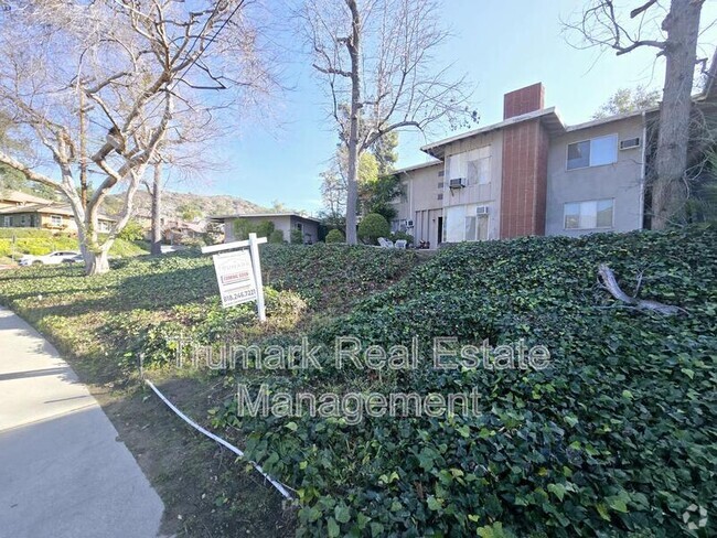 Building Photo - 2308 N Verdugo Rd Rental