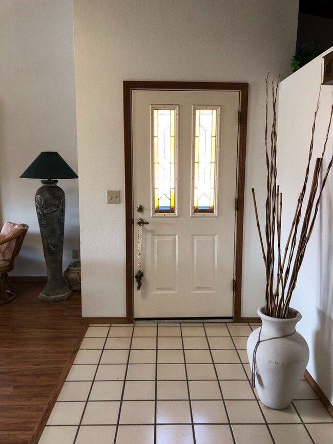 Photo - Manor 683 - Seasonal Unit 1