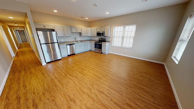 Student Living - Semester & Individual Leases