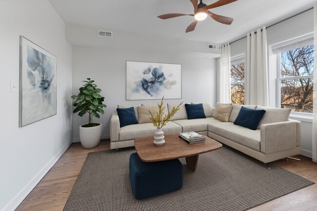 Photo - Renovated 2 bedroom Apartments available 4/15 - Logan Square / Hermosa / Humboldt Park Unit 1F