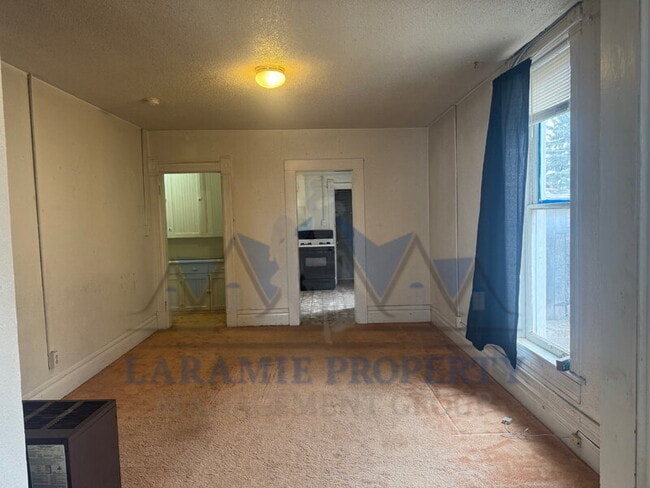 Photo - 614 S 5th St Unit 2