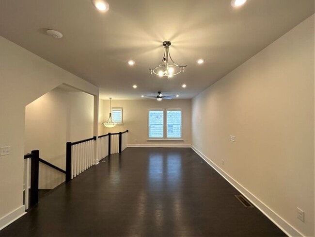 Photo - Beautiful condo in Midtown area!