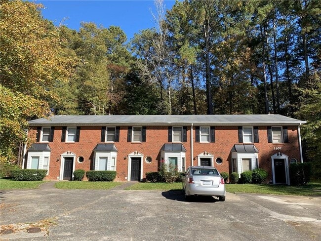 Building Photo - 1107 Booth Ct SW Rental