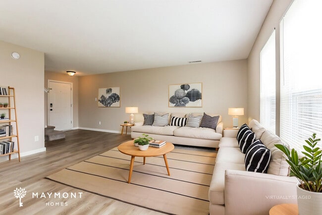 Photo - 6744 Everbloom Ln