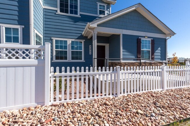 Photo - Townhouse For Rent - Wolf Ranch