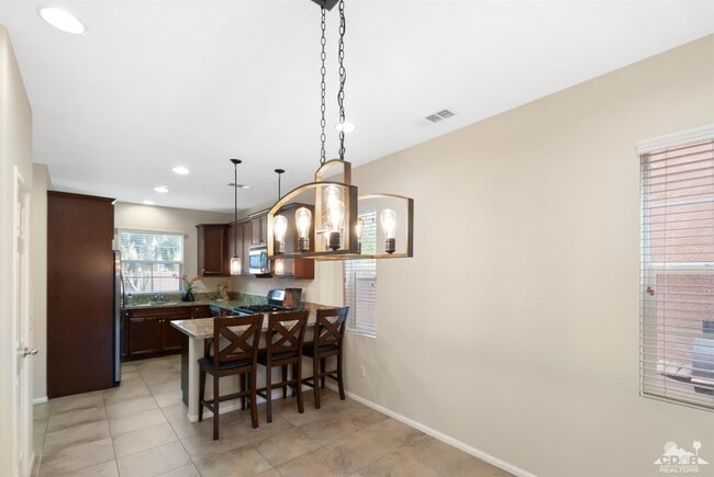 Photo - 3 Bed 2.5 Bath Spanish Walk Villa Palm Desert