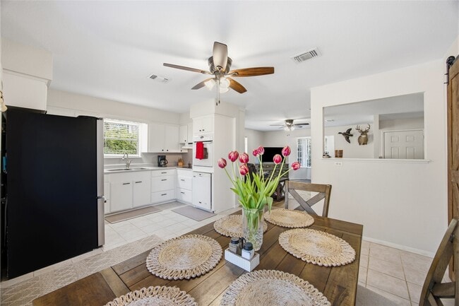 Photo - 10505 Champion Village Dr