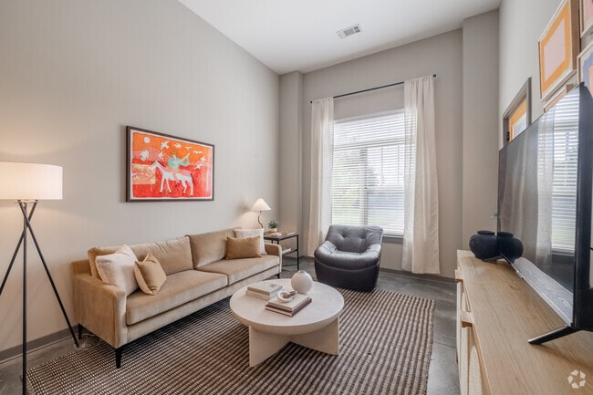 Interior Photo - Eastside Heights Rental