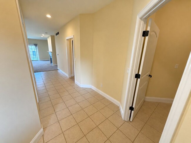 Photo - 1513 Stonebluff Ct