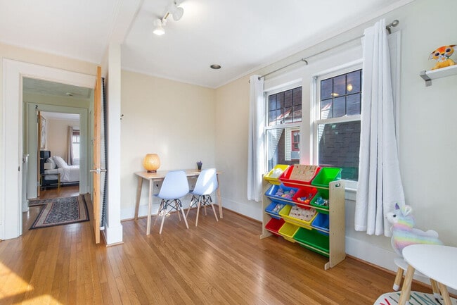 Photo - 710 10th Ave E Unit SI ID1035931P