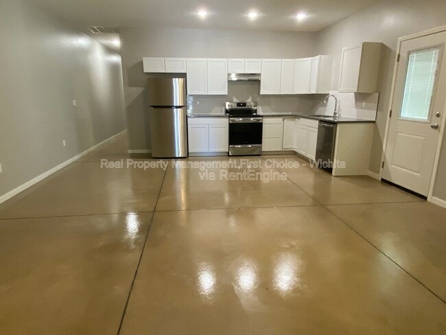 Photo - 1813 N Madison Ave