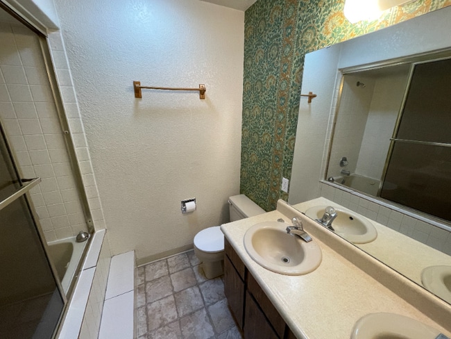 Photo - 2058 Clubhouse Way Unit 1