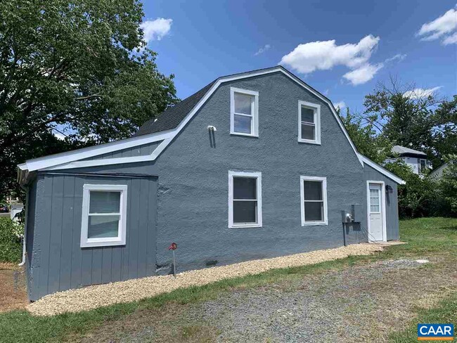 Building Photo - 1109 Myrtle St